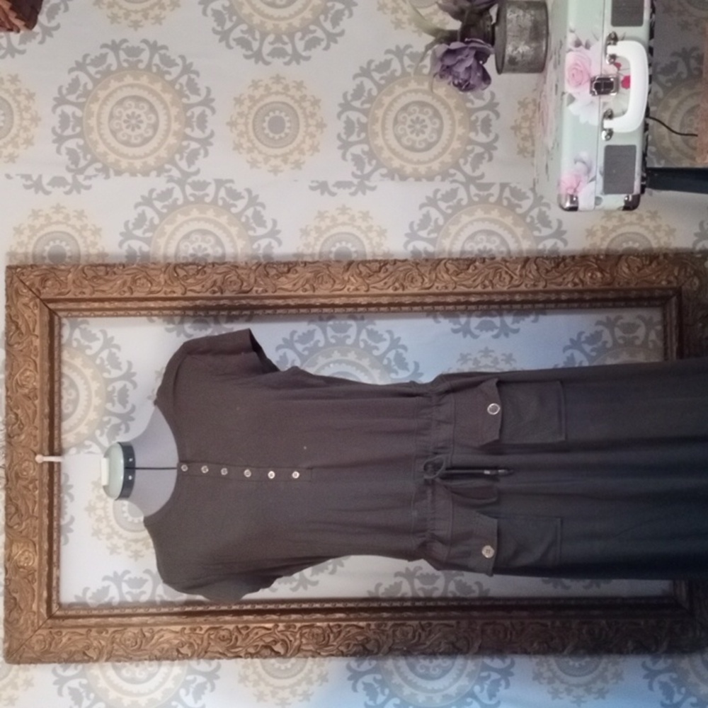 Chelsea & Theodore army green utility maxi dress size 12